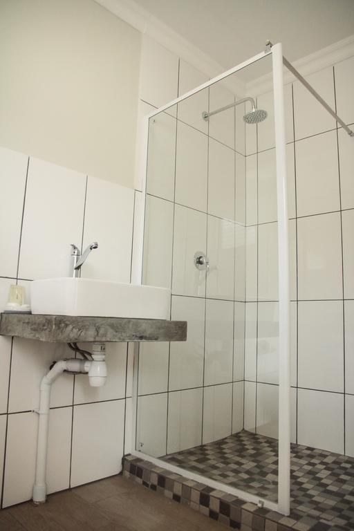 Olive Manor Guest House Нюкасъл Екстериор снимка
